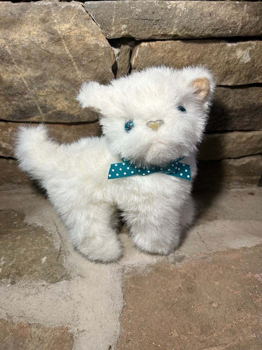 GUND vintage White Kitten Plush Teal polka dot bow Blue Eyes